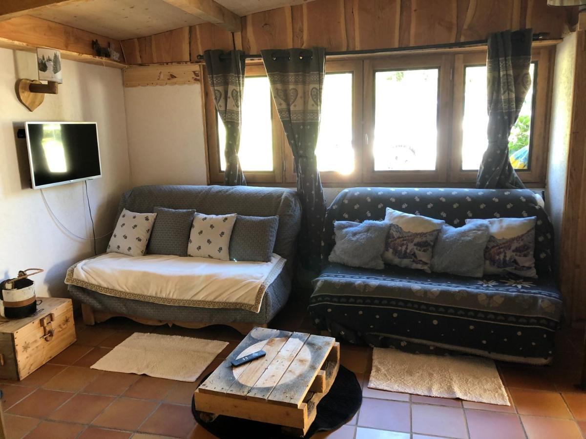 Le Chalet De La Goutte Saint-Appolinaire  ภายนอก รูปภาพ