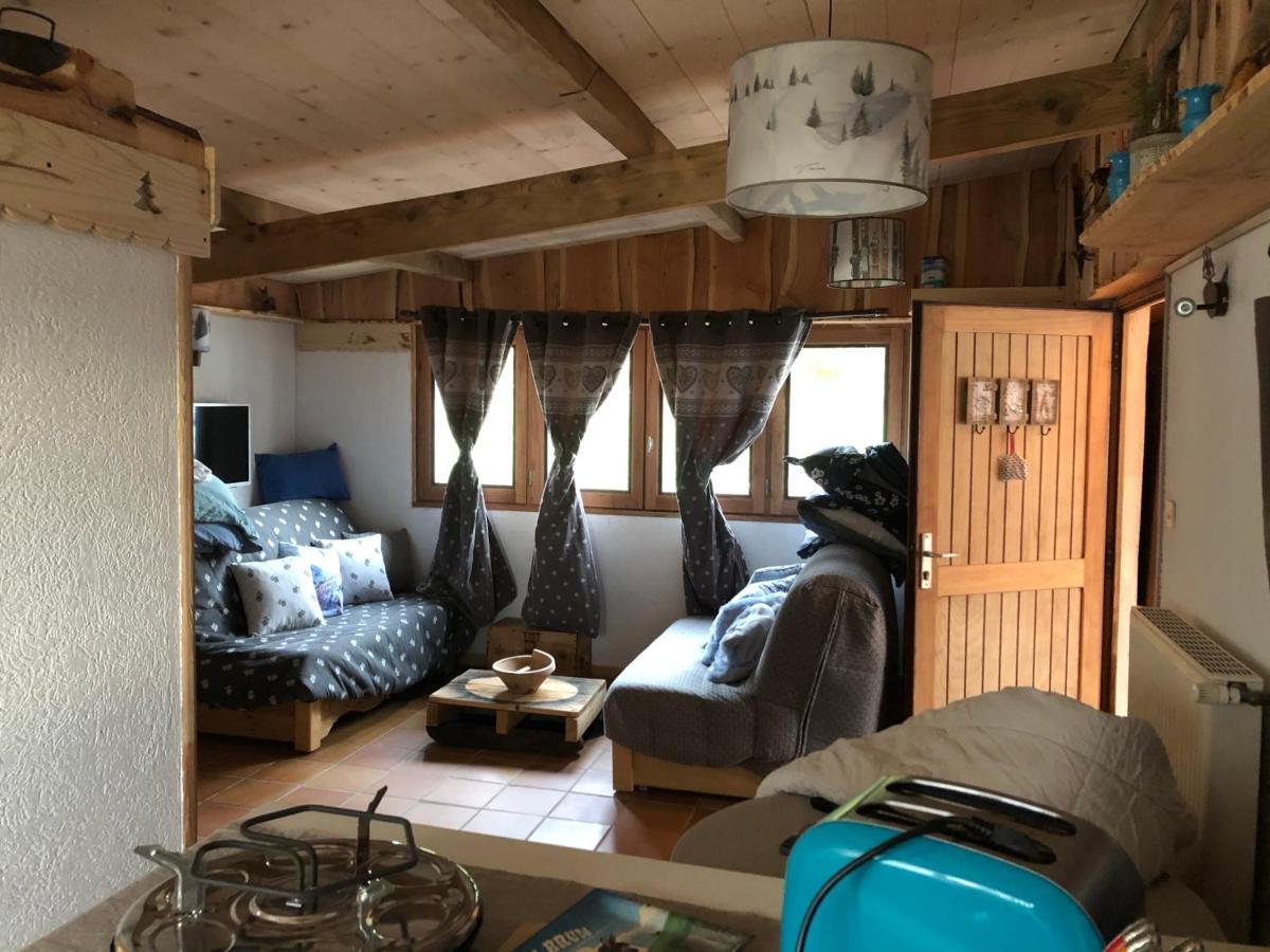 Le Chalet De La Goutte Saint-Appolinaire  ภายนอก รูปภาพ